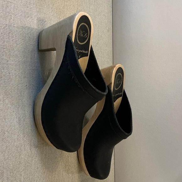 No. 6 Black Mules & Clogs - Picture 3 of 7